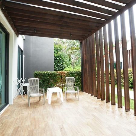 Sea Space Villa Phuket Rawai Εξωτερικό φωτογραφία